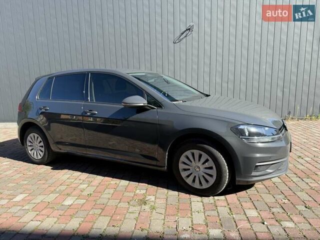 Серый Фольксваген Гольф, объемом двигателя 1.4 л и пробегом 90 тыс. км за 14750 $, фото 10 на Automoto.ua