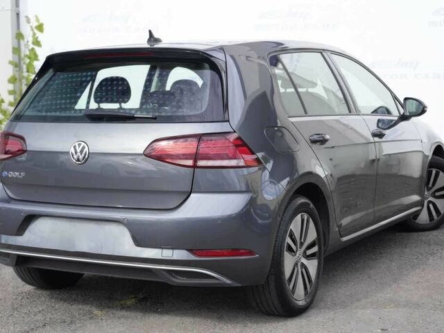 Серый Фольксваген Гольф, объемом двигателя 0 л и пробегом 42 тыс. км за 7500 $, фото 3 на Automoto.ua