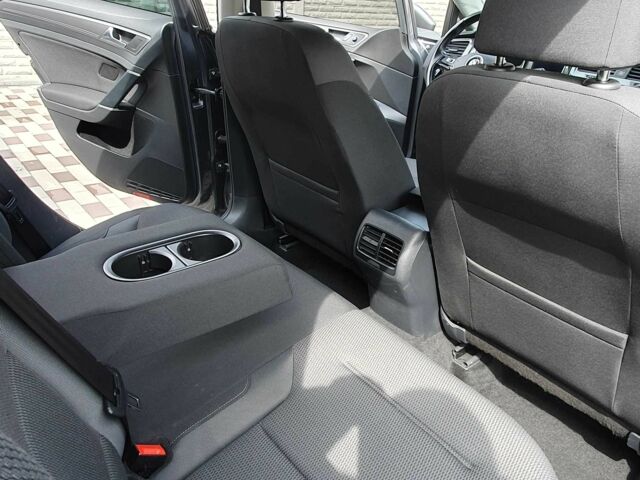 Серый Фольксваген Гольф, объемом двигателя 0 л и пробегом 57 тыс. км за 16999 $, фото 11 на Automoto.ua