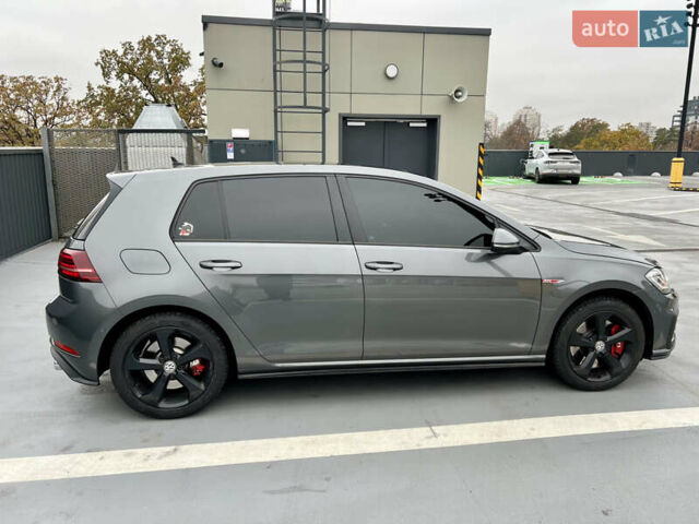 Серый Фольксваген Гольф, объемом двигателя 1.98 л и пробегом 84 тыс. км за 27000 $, фото 9 на Automoto.ua