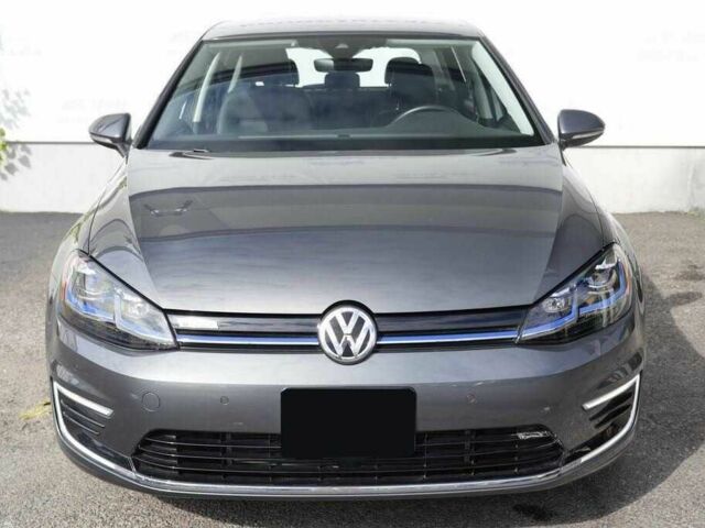 Серый Фольксваген Гольф, объемом двигателя 0 л и пробегом 34 тыс. км за 7800 $, фото 1 на Automoto.ua