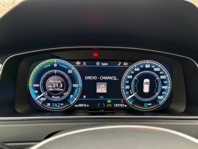 Серый Фольксваген Гольф, объемом двигателя 0 л и пробегом 137 тыс. км за 13400 $, фото 11 на Automoto.ua