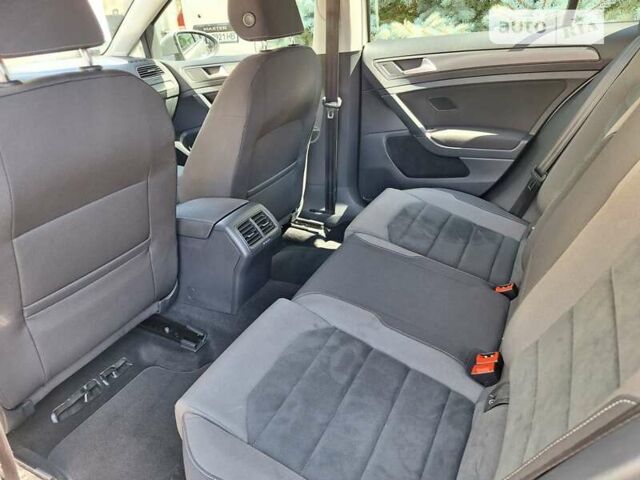 Сірий Фольксваген Гольф, об'ємом двигуна 1.6 л та пробігом 183 тис. км за 14900 $, фото 30 на Automoto.ua