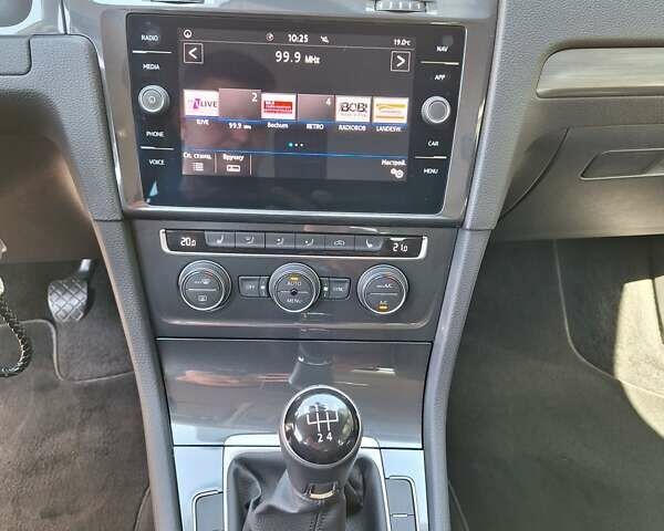 Сірий Фольксваген Гольф, об'ємом двигуна 1.6 л та пробігом 183 тис. км за 14900 $, фото 25 на Automoto.ua