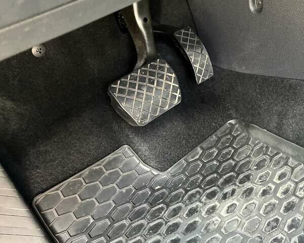 Сірий Фольксваген Гольф, об'ємом двигуна 1.4 л та пробігом 39 тис. км за 19800 $, фото 15 на Automoto.ua