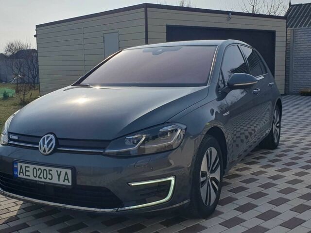 Серый Фольксваген Гольф, объемом двигателя 0 л и пробегом 57 тыс. км за 16999 $, фото 20 на Automoto.ua