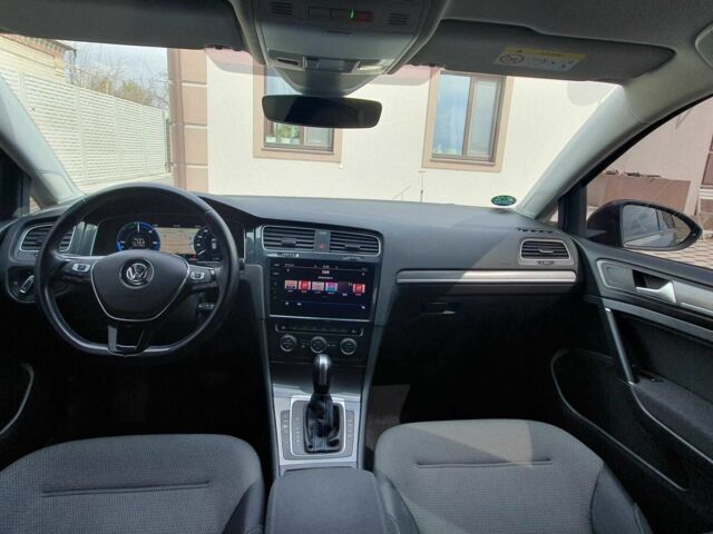 Серый Фольксваген Гольф, объемом двигателя 0 л и пробегом 57 тыс. км за 16999 $, фото 8 на Automoto.ua