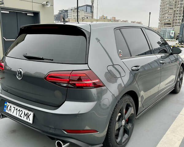 Серый Фольксваген Гольф, объемом двигателя 1.98 л и пробегом 84 тыс. км за 27000 $, фото 8 на Automoto.ua