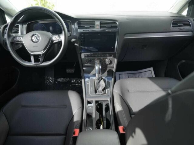 Сірий Фольксваген Гольф, об'ємом двигуна 0 л та пробігом 31 тис. км за 5000 $, фото 8 на Automoto.ua