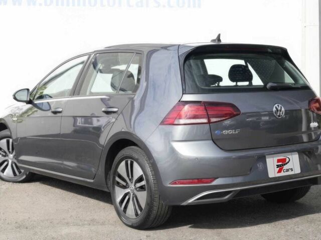 Сірий Фольксваген Гольф, об'ємом двигуна 0 л та пробігом 31 тис. км за 5000 $, фото 3 на Automoto.ua