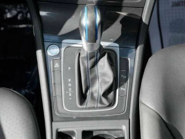 Серый Фольксваген Гольф, объемом двигателя 0 л и пробегом 78 тыс. км за 11600 $, фото 14 на Automoto.ua