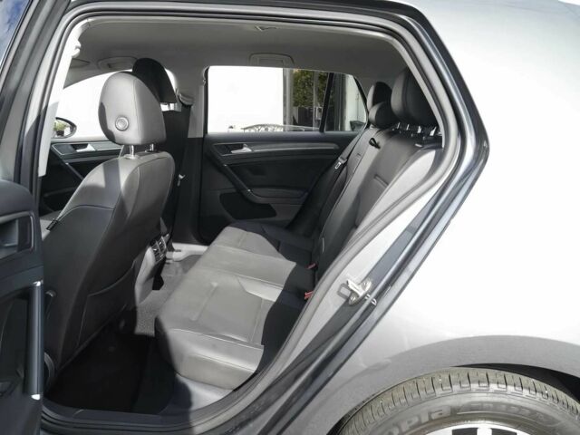 Серый Фольксваген Гольф, объемом двигателя 0 л и пробегом 41 тыс. км за 3500 $, фото 10 на Automoto.ua