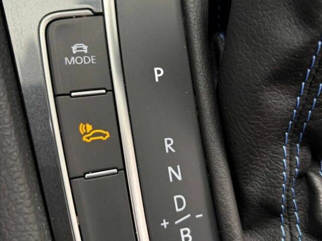 Серый Фольксваген Гольф, объемом двигателя 0 л и пробегом 137 тыс. км за 13400 $, фото 21 на Automoto.ua