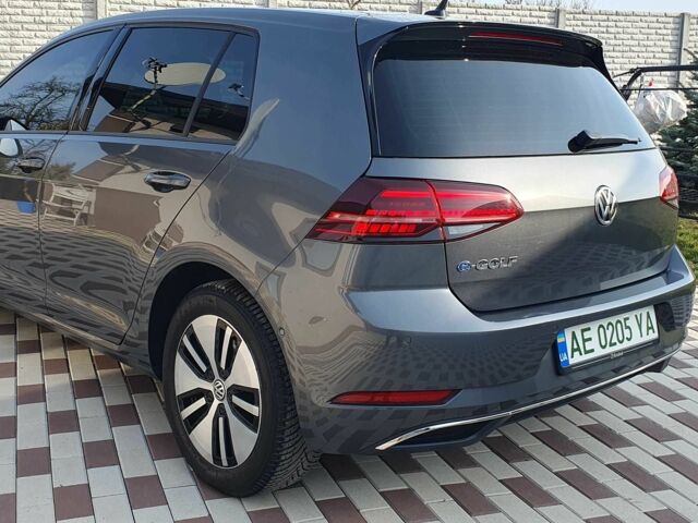 Серый Фольксваген Гольф, объемом двигателя 0 л и пробегом 57 тыс. км за 16999 $, фото 17 на Automoto.ua