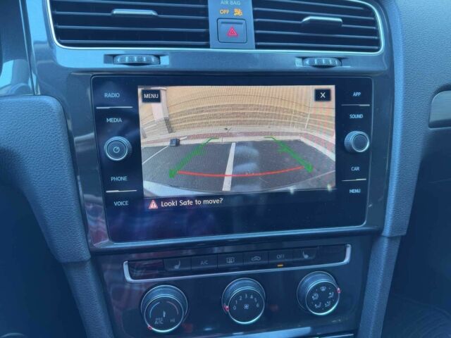 Серый Фольксваген Гольф, объемом двигателя 1.4 л и пробегом 42 тыс. км за 4100 $, фото 11 на Automoto.ua