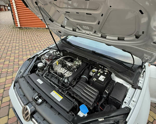 Сірий Фольксваген Гольф, об'ємом двигуна 1.4 л та пробігом 54 тис. км за 17500 $, фото 20 на Automoto.ua