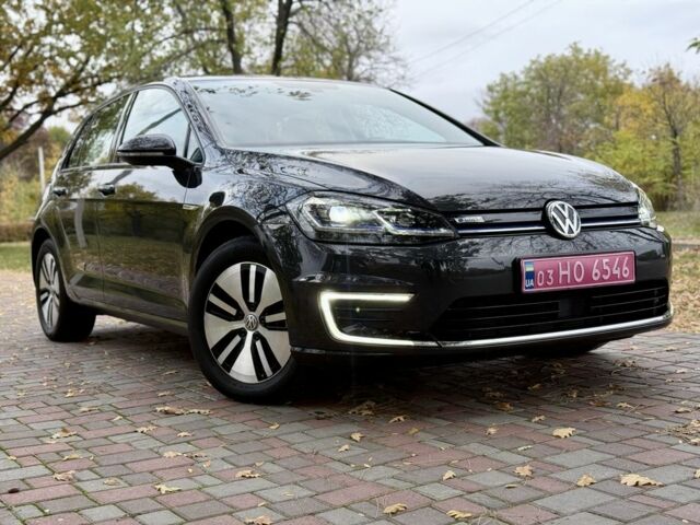 Серый Фольксваген Гольф, объемом двигателя 0 л и пробегом 125 тыс. км за 14550 $, фото 2 на Automoto.ua