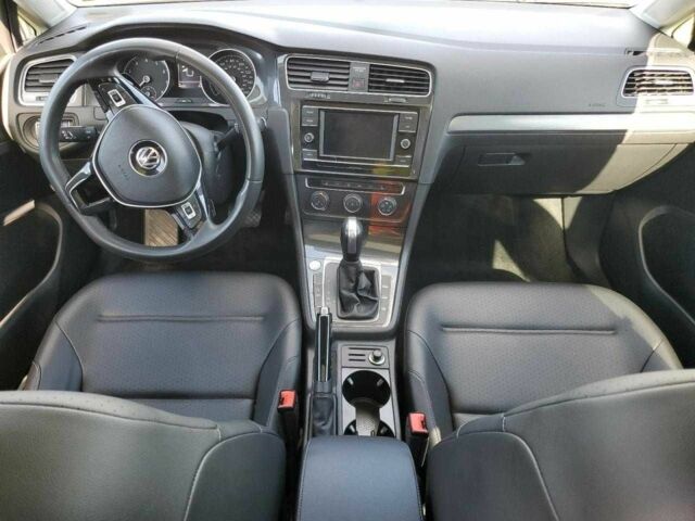 Серый Фольксваген Гольф, объемом двигателя 1.4 л и пробегом 73 тыс. км за 11500 $, фото 4 на Automoto.ua