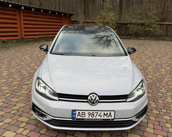 Серый Фольксваген Гольф, объемом двигателя 1.4 л и пробегом 55 тыс. км за 17350 $, фото 3 на Automoto.ua