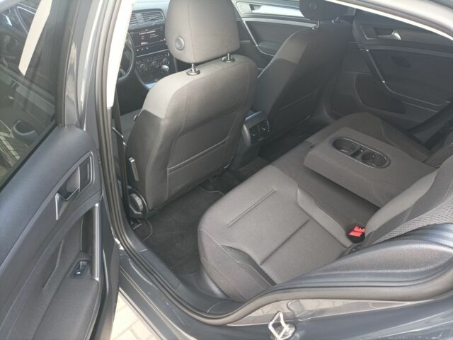 Серый Фольксваген Гольф, объемом двигателя 0 л и пробегом 87 тыс. км за 13000 $, фото 9 на Automoto.ua