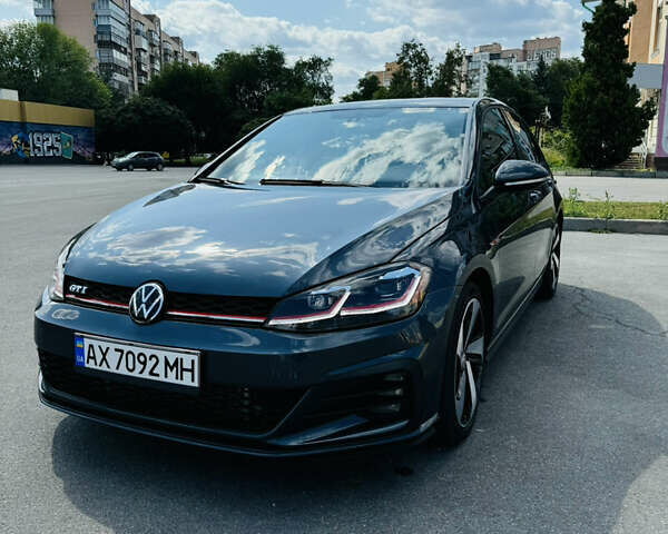 Сірий Фольксваген Гольф, об'ємом двигуна 1.98 л та пробігом 21 тис. км за 20000 $, фото 8 на Automoto.ua