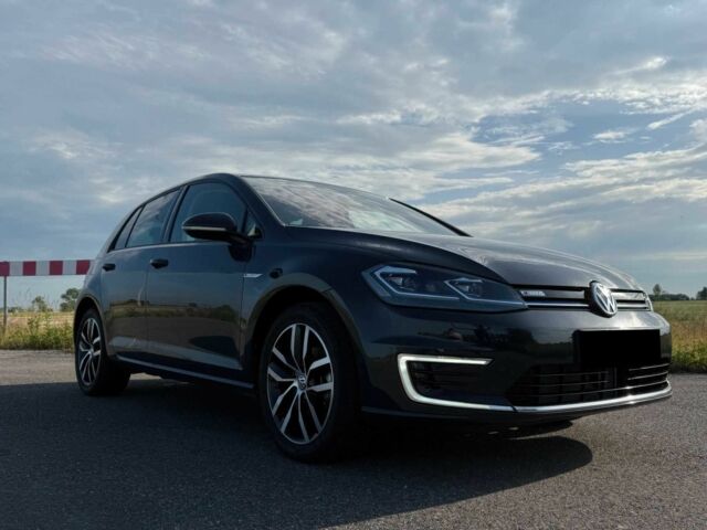 Серый Фольксваген Гольф, объемом двигателя 0 л и пробегом 55 тыс. км за 7800 $, фото 2 на Automoto.ua