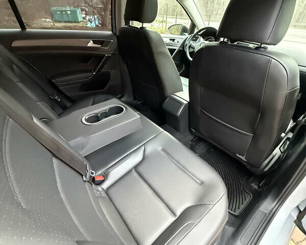 Сірий Фольксваген Гольф, об'ємом двигуна 1.4 л та пробігом 54 тис. км за 17500 $, фото 13 на Automoto.ua