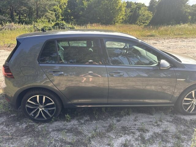 Серый Фольксваген Гольф, объемом двигателя 0 л и пробегом 119 тыс. км за 13500 $, фото 16 на Automoto.ua