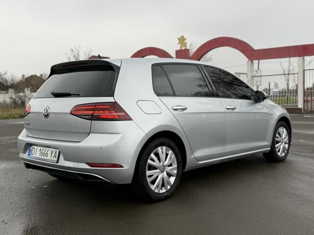 Серый Фольксваген Гольф, объемом двигателя 0 л и пробегом 49 тыс. км за 14900 $, фото 3 на Automoto.ua