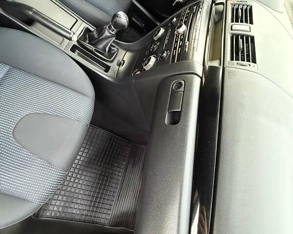 Сірий Фольксваген Гольф, об'ємом двигуна 1.4 л та пробігом 54 тис. км за 17500 $, фото 32 на Automoto.ua