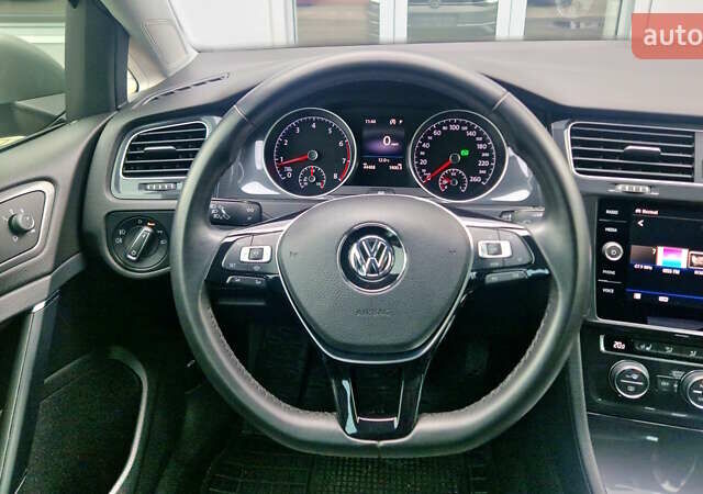 Сірий Фольксваген Гольф, об'ємом двигуна 1.4 л та пробігом 44 тис. км за 19011 $, фото 8 на Automoto.ua