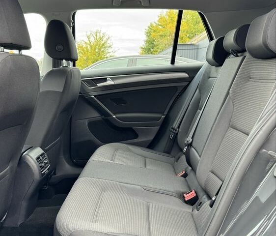 Серый Фольксваген Гольф, объемом двигателя 0 л и пробегом 126 тыс. км за 14400 $, фото 15 на Automoto.ua