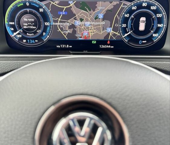 Серый Фольксваген Гольф, объемом двигателя 0 л и пробегом 126 тыс. км за 14400 $, фото 12 на Automoto.ua