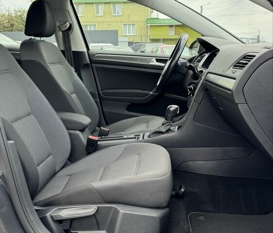 Серый Фольксваген Гольф, объемом двигателя 0 л и пробегом 126 тыс. км за 14400 $, фото 19 на Automoto.ua