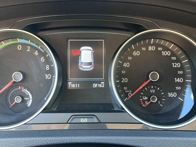 Фольксваген Гольф 2020 у Ужгороді на Automoto.ua Сірий Фольксваген Гольф, об'ємом двигуна 0 л та пробігом 82 тис. км за 16000 $, фото 4 на Automoto.ua