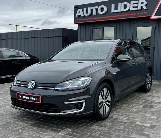 Серый Фольксваген Гольф, объемом двигателя 0 л и пробегом 126 тыс. км за 14400 $, фото 8 на Automoto.ua