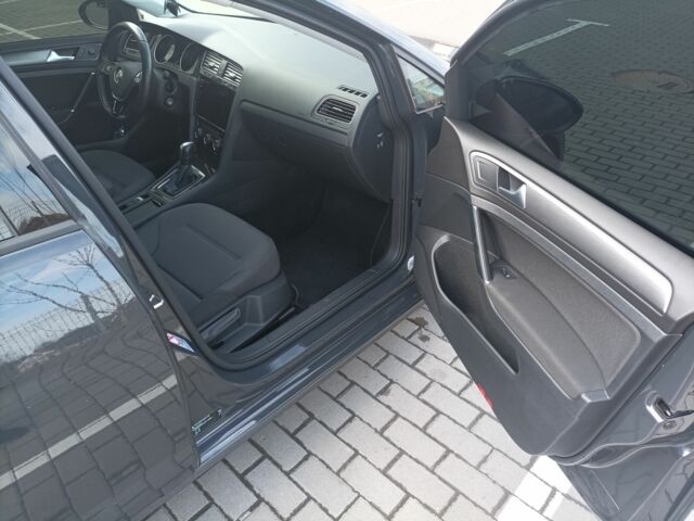 Серый Фольксваген Гольф, объемом двигателя 0 л и пробегом 87 тыс. км за 13000 $, фото 7 на Automoto.ua