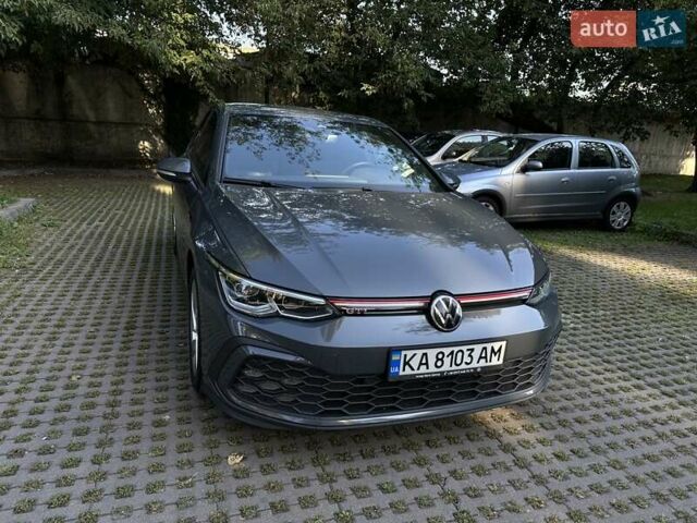 Серый Фольксваген Гольф, объемом двигателя 2 л и пробегом 32 тыс. км за 33000 $, фото 6 на Automoto.ua