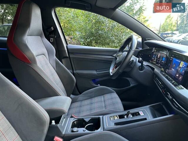 Серый Фольксваген Гольф, объемом двигателя 2 л и пробегом 32 тыс. км за 33000 $, фото 29 на Automoto.ua