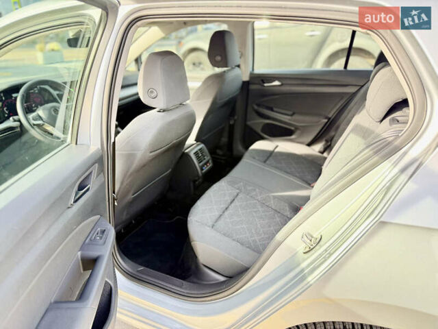 Сірий Фольксваген Гольф, об'ємом двигуна 1.97 л та пробігом 131 тис. км за 20999 $, фото 57 на Automoto.ua