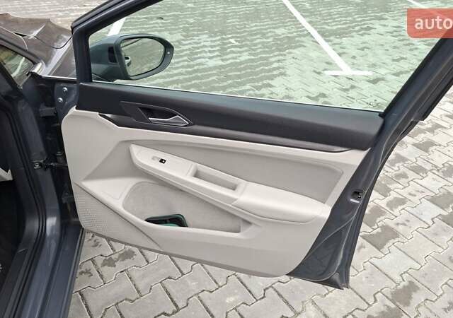 Серый Фольксваген Гольф, объемом двигателя 2 л и пробегом 146 тыс. км за 23333 $, фото 44 на Automoto.ua