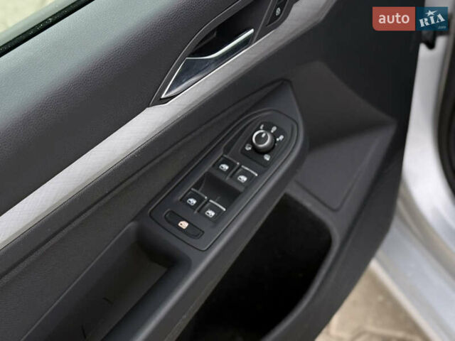 Серый Фольксваген Гольф, объемом двигателя 1.97 л и пробегом 133 тыс. км за 20700 $, фото 43 на Automoto.ua