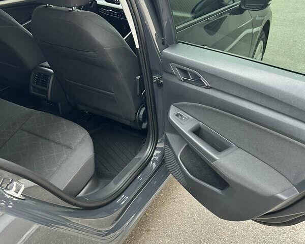 Серый Фольксваген Гольф, объемом двигателя 1.6 л и пробегом 54 тыс. км за 22500 $, фото 10 на Automoto.ua