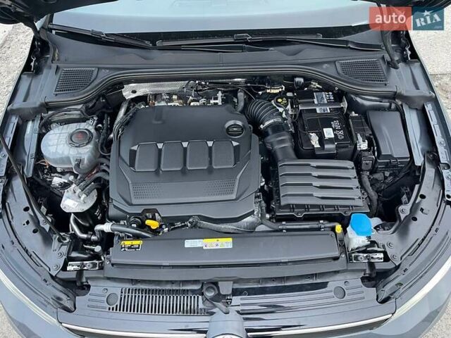 Серый Фольксваген Гольф, объемом двигателя 1.97 л и пробегом 46 тыс. км за 31000 $, фото 41 на Automoto.ua