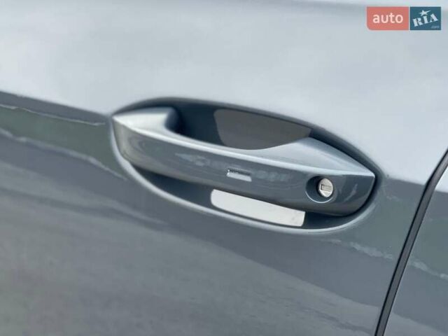 Серый Фольксваген Гольф, объемом двигателя 1.97 л и пробегом 46 тыс. км за 31000 $, фото 16 на Automoto.ua