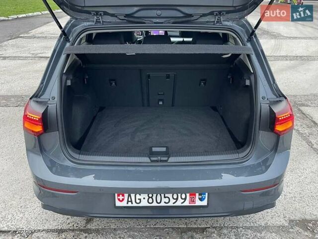 Серый Фольксваген Гольф, объемом двигателя 1.97 л и пробегом 46 тыс. км за 31000 $, фото 11 на Automoto.ua