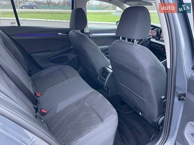 Серый Фольксваген Гольф, объемом двигателя 1.97 л и пробегом 46 тыс. км за 31000 $, фото 37 на Automoto.ua