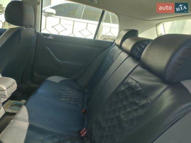 Серый Фольксваген Гольф, объемом двигателя 1.4 л и пробегом 155 тыс. км за 4650 $, фото 3 на Automoto.ua