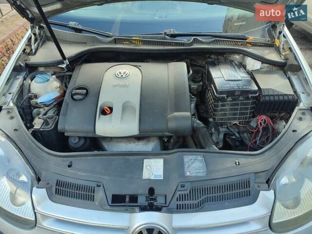 Серый Фольксваген Гольф, объемом двигателя 1.4 л и пробегом 155 тыс. км за 4650 $, фото 6 на Automoto.ua