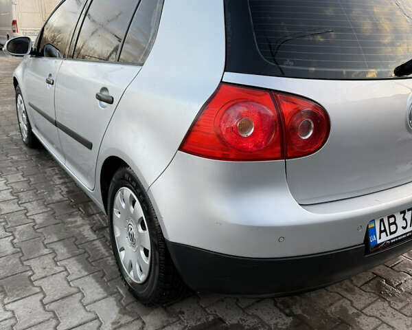 Серый Фольксваген Гольф, объемом двигателя 1.6 л и пробегом 270 тыс. км за 4999 $, фото 10 на Automoto.ua